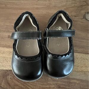 See Kai Run size 7 Classic Black MaryJanes shoes like new